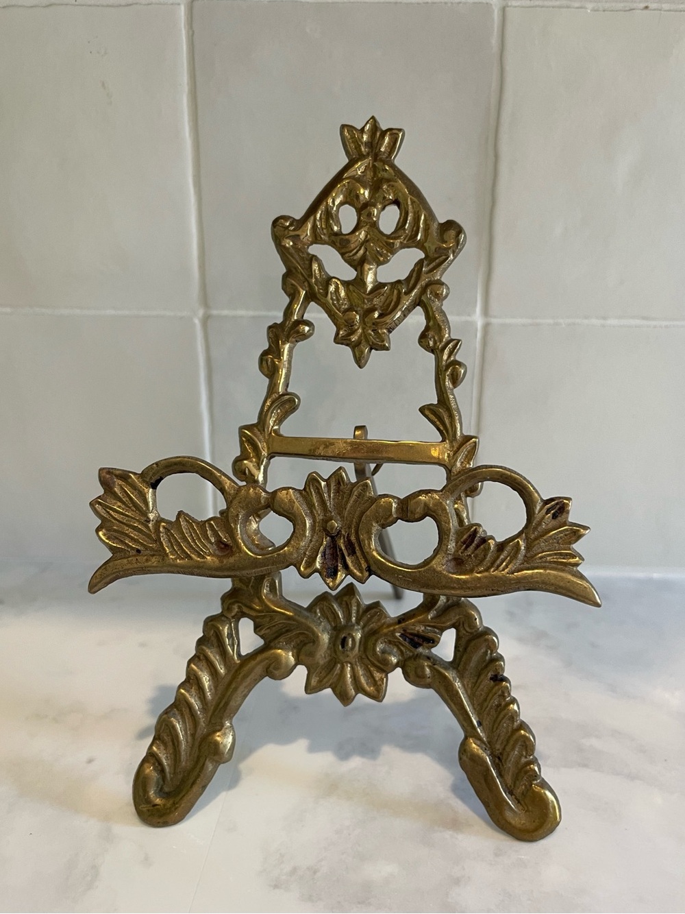 Vintage Brass Ornate Table Easel
